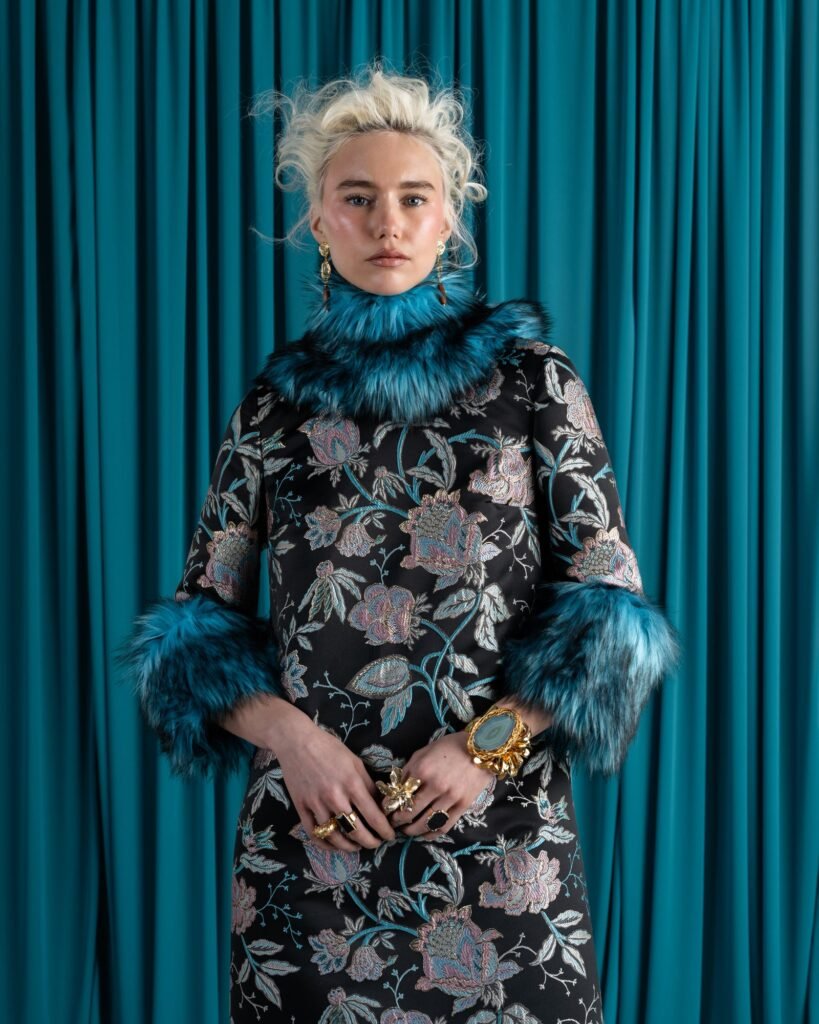 Look 3