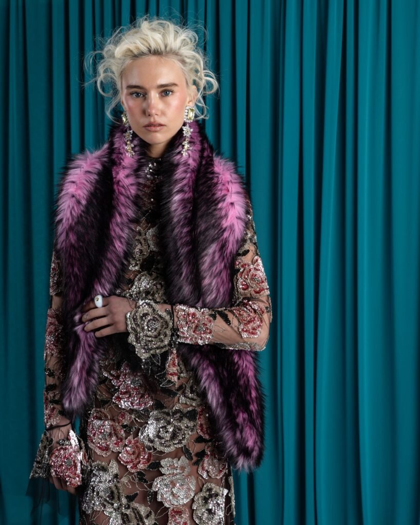 Look 10