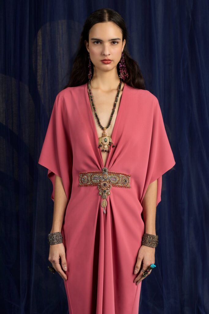 Look 11