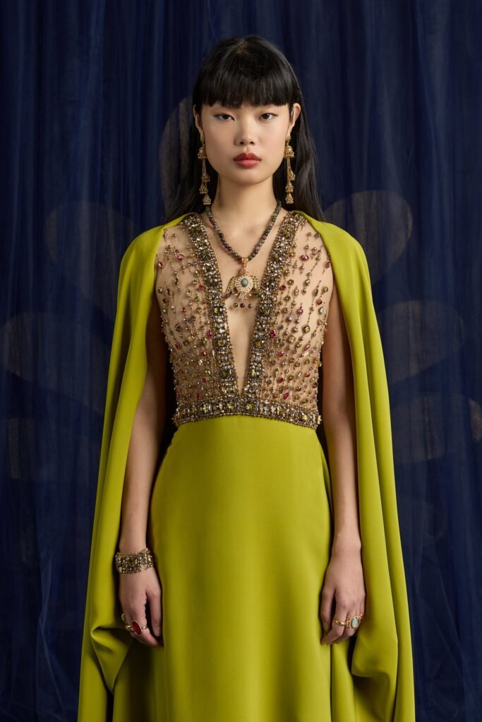 Look 12