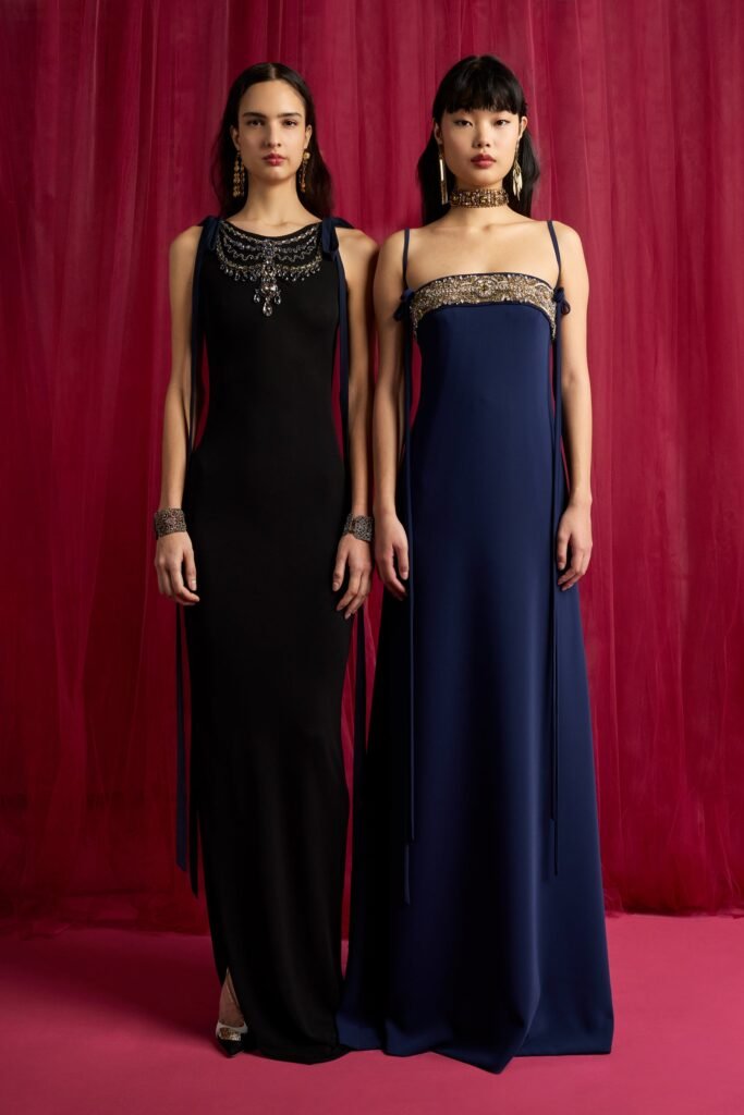 Look 16