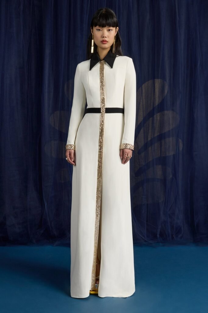 Look 32