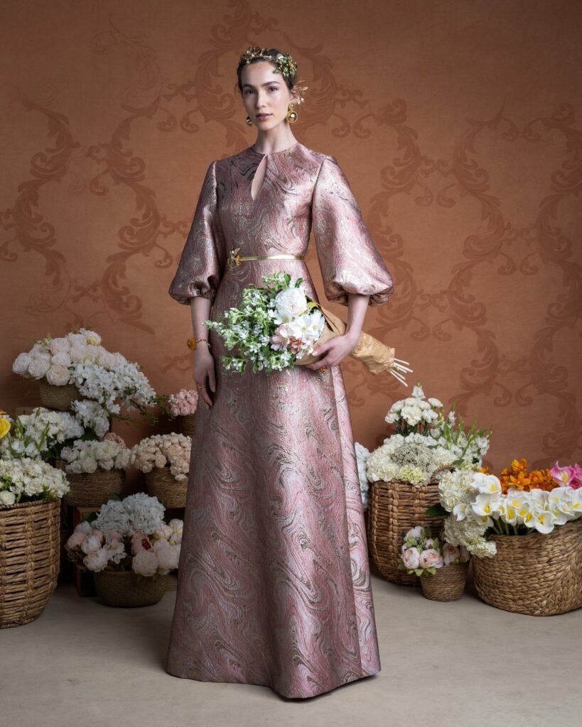 Look 19