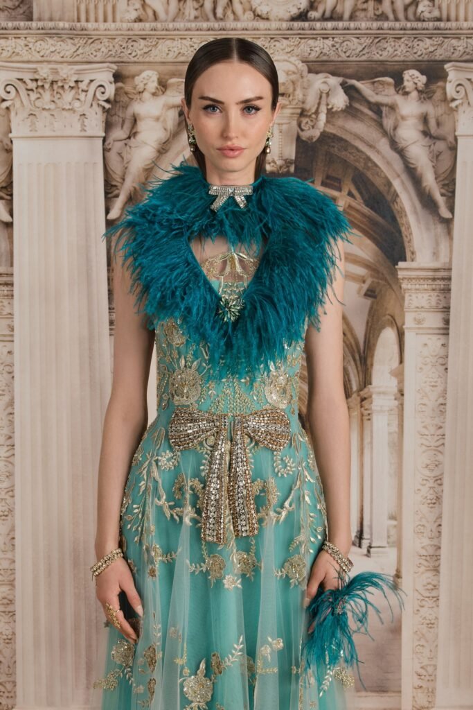 Look 12