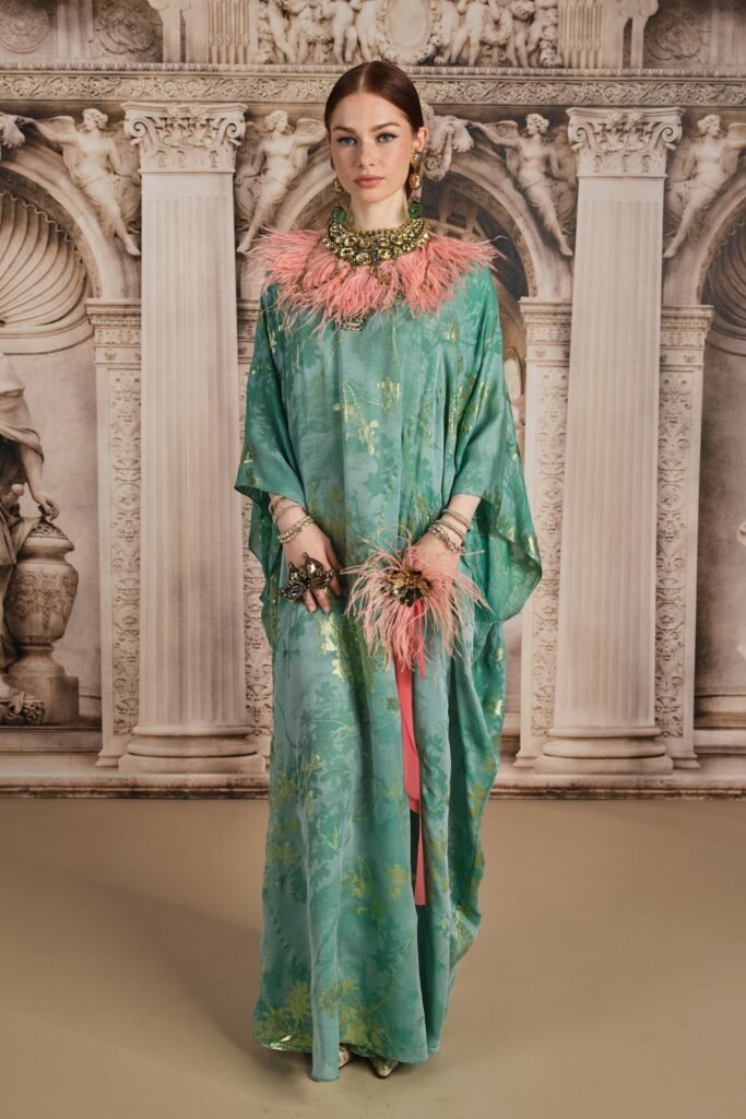Look 13