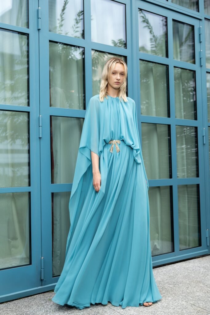 Look 12
